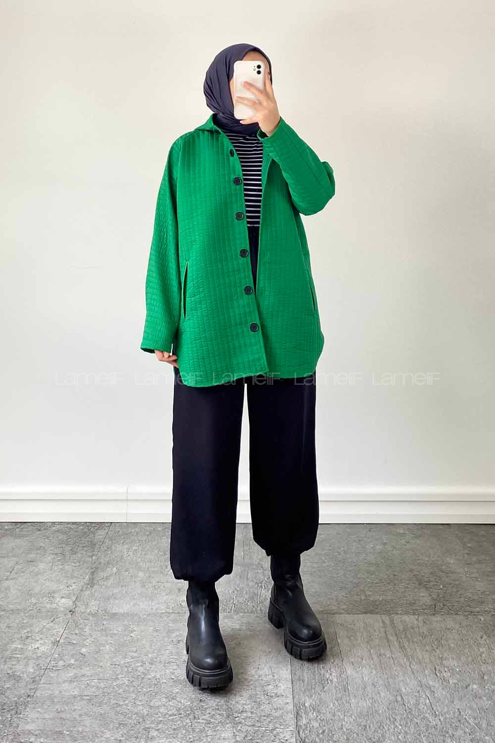 Green Hood Neck Long Arm Poplin Fabric Jacket