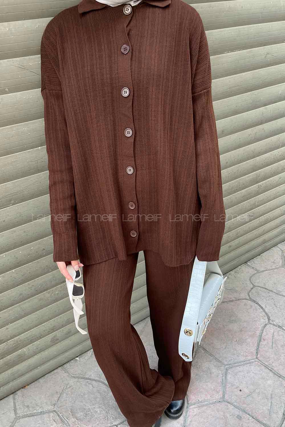 Bitter Brown Polo Neck Collar Long Arm Knitwear Comfortable Suit