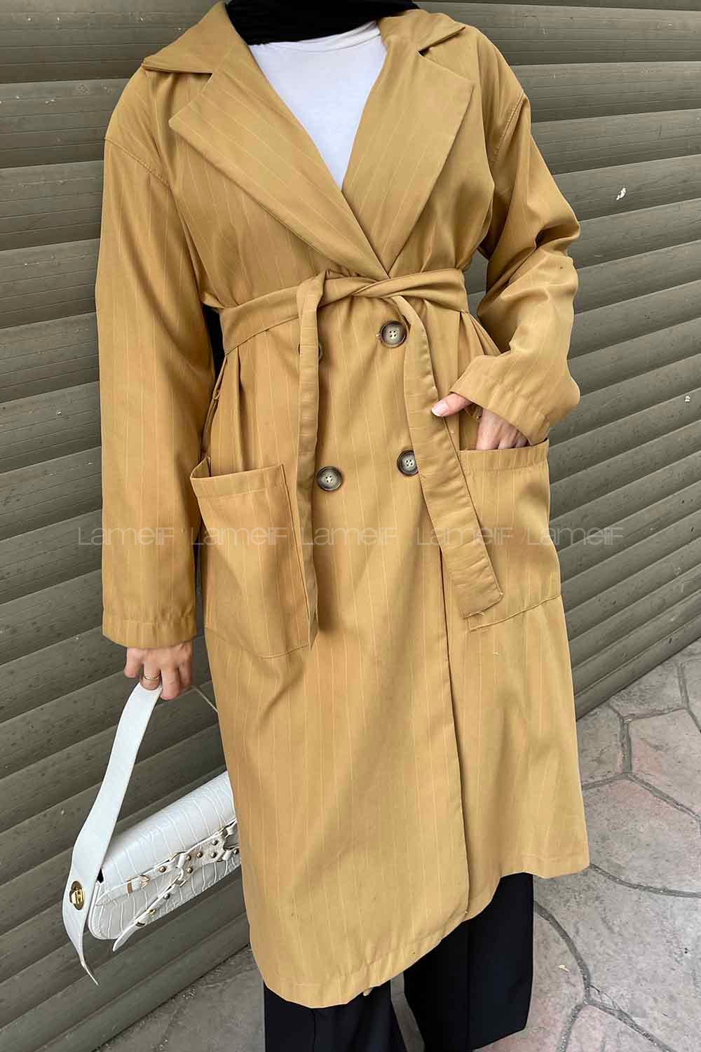 Lamelif Cuerpo Çizgi Detaylı Trençkot Camel