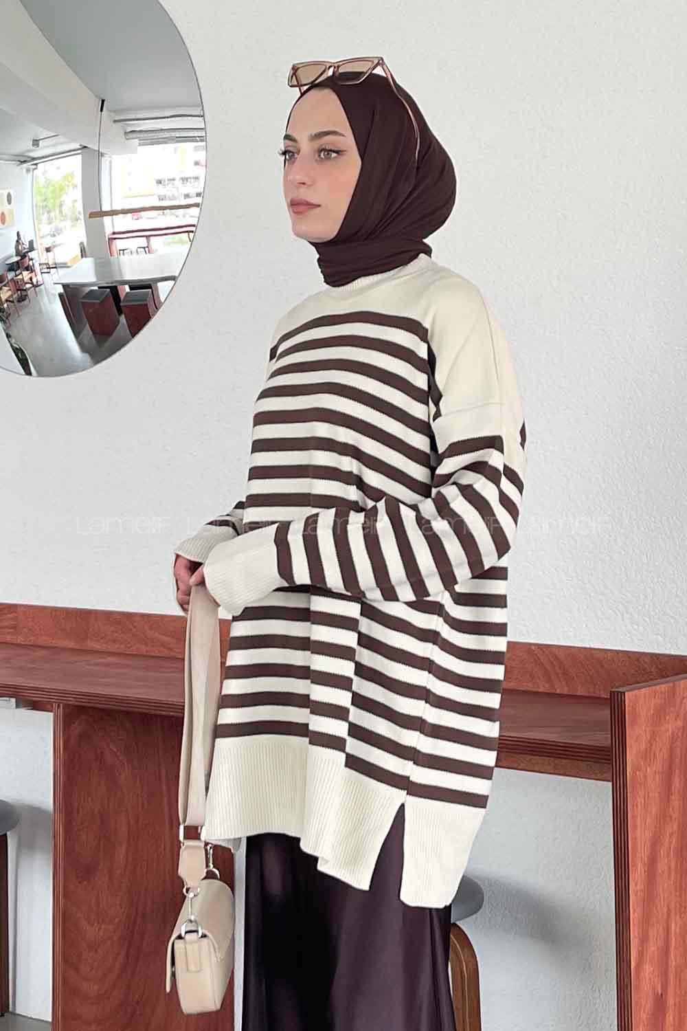 Brown Medium Crew Neck Long Arm Jumper