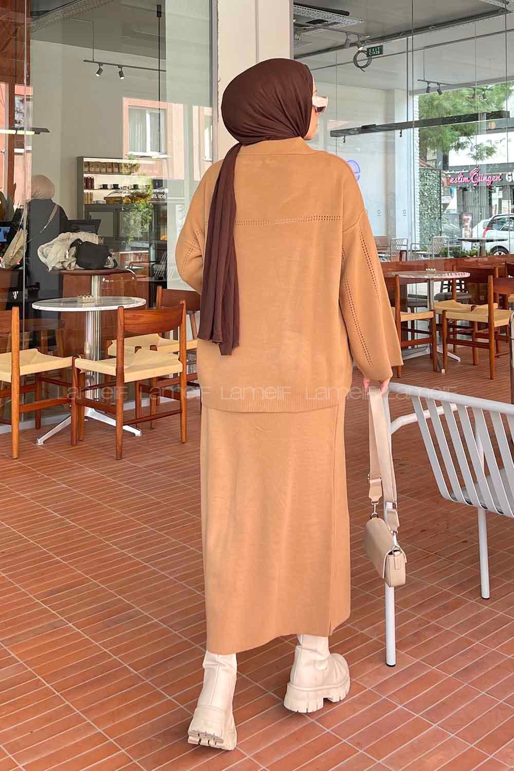 Brown With Milk Polo Neck Collar Long Arm Knitwear Straight Skirt Suit