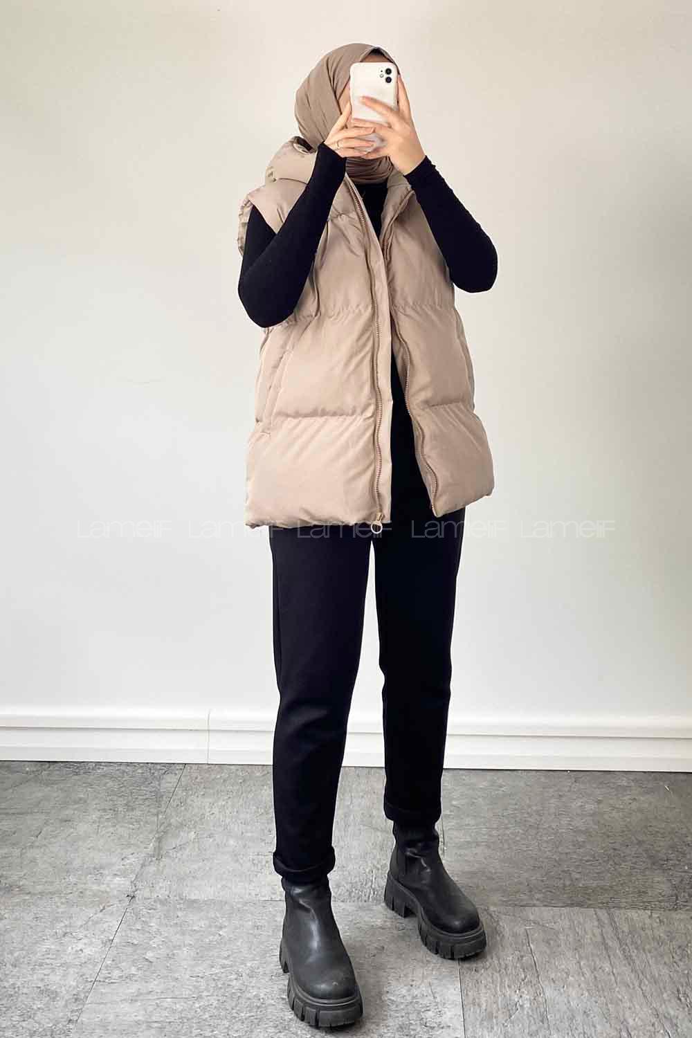 Cream Hood Neck Zero Arm Cotton Unprinted Vest