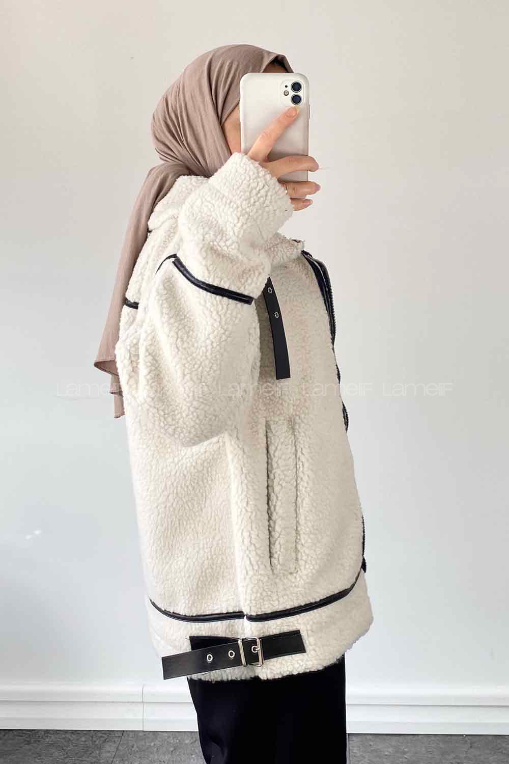 Ecru Medium V Neck Long Arm Coat