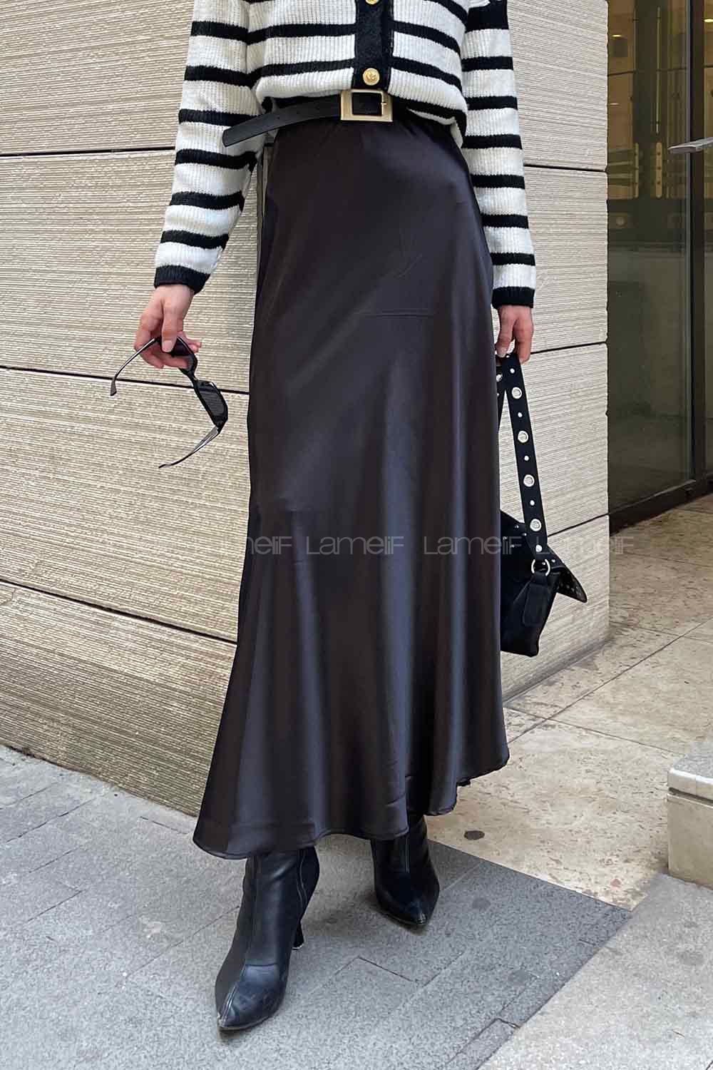 Lamelif Düz Saten Çan Etek Siyah