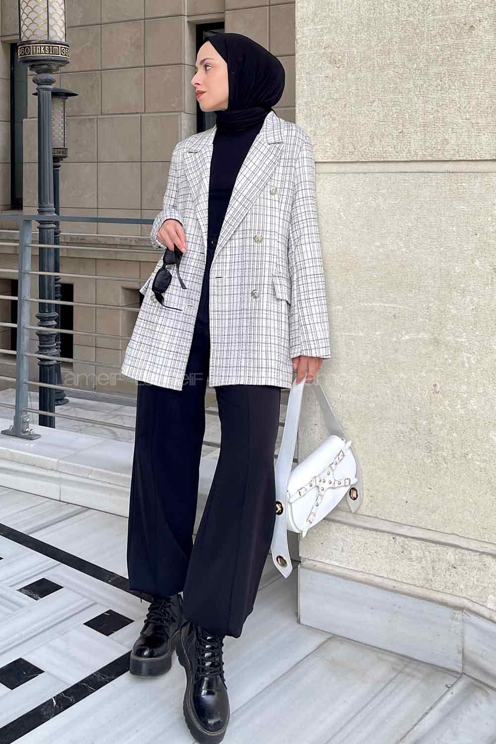 Ecru Medium V Neck Long Arm Cotton Jacket