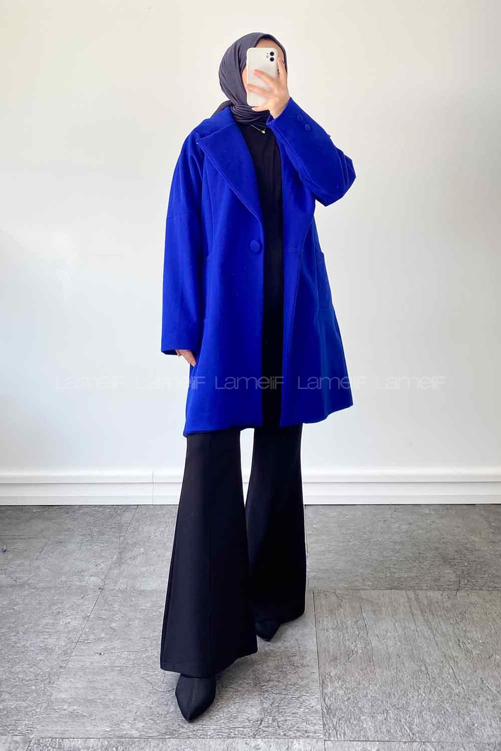 Saxe Medium V Neck Long Arm Stamp Fabric Coat