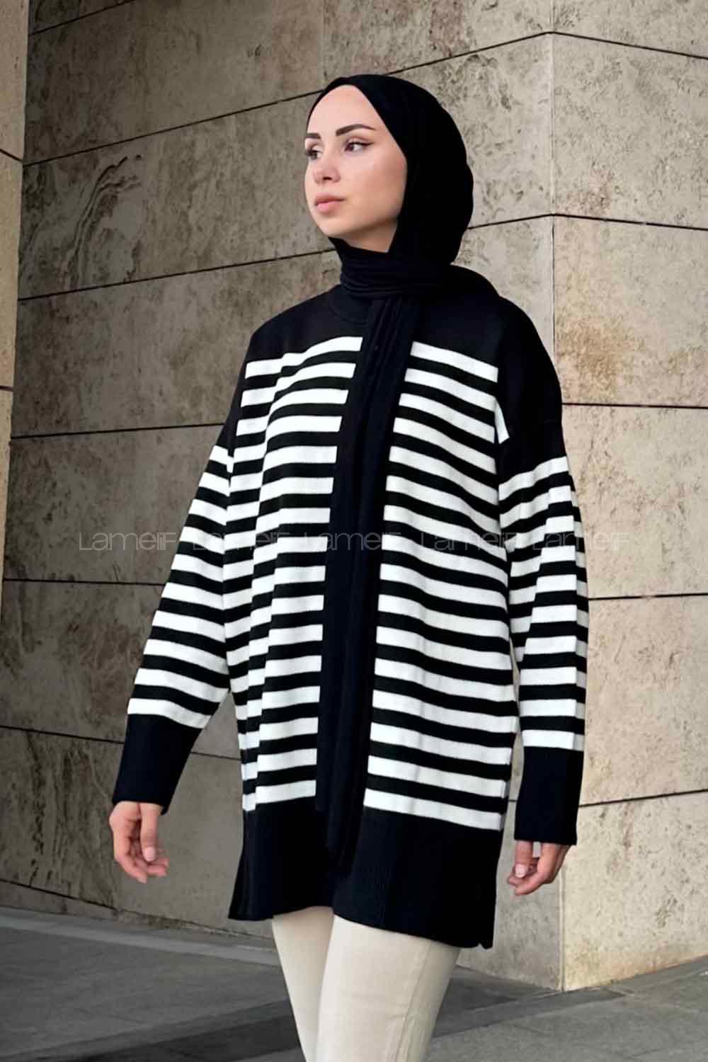 Black Medium Crew Neck Long Arm Jumper