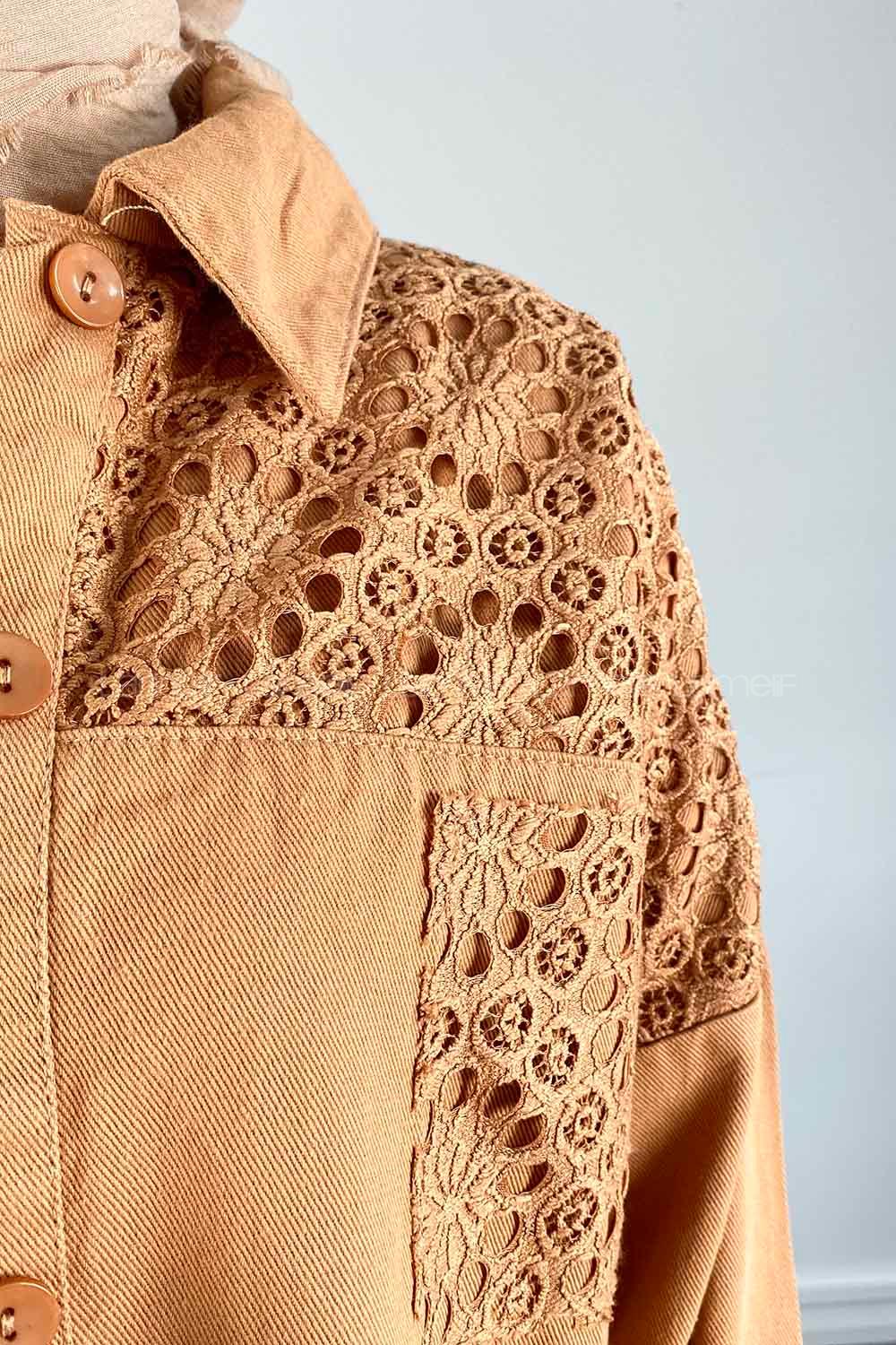 Camel Shirt Collar Long Arm Cotton Shirt