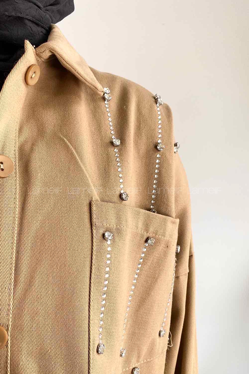 Lamelif Taş Detaylı Gömlek Vizonrengi