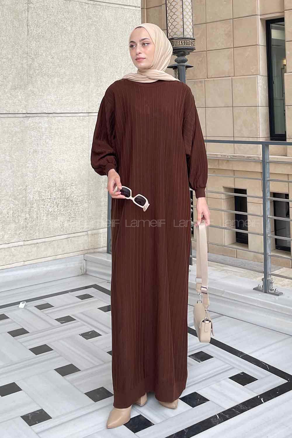 Bitter Brown Crew Neck Knitwear Unprinted Dresess