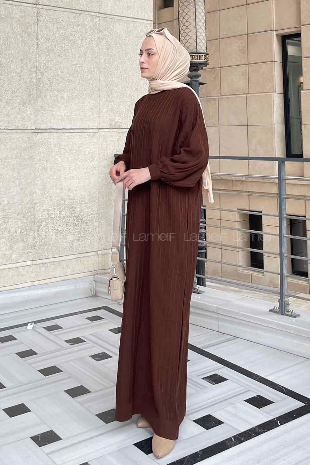 Bitter Brown Crew Neck Knitwear Unprinted Dresess