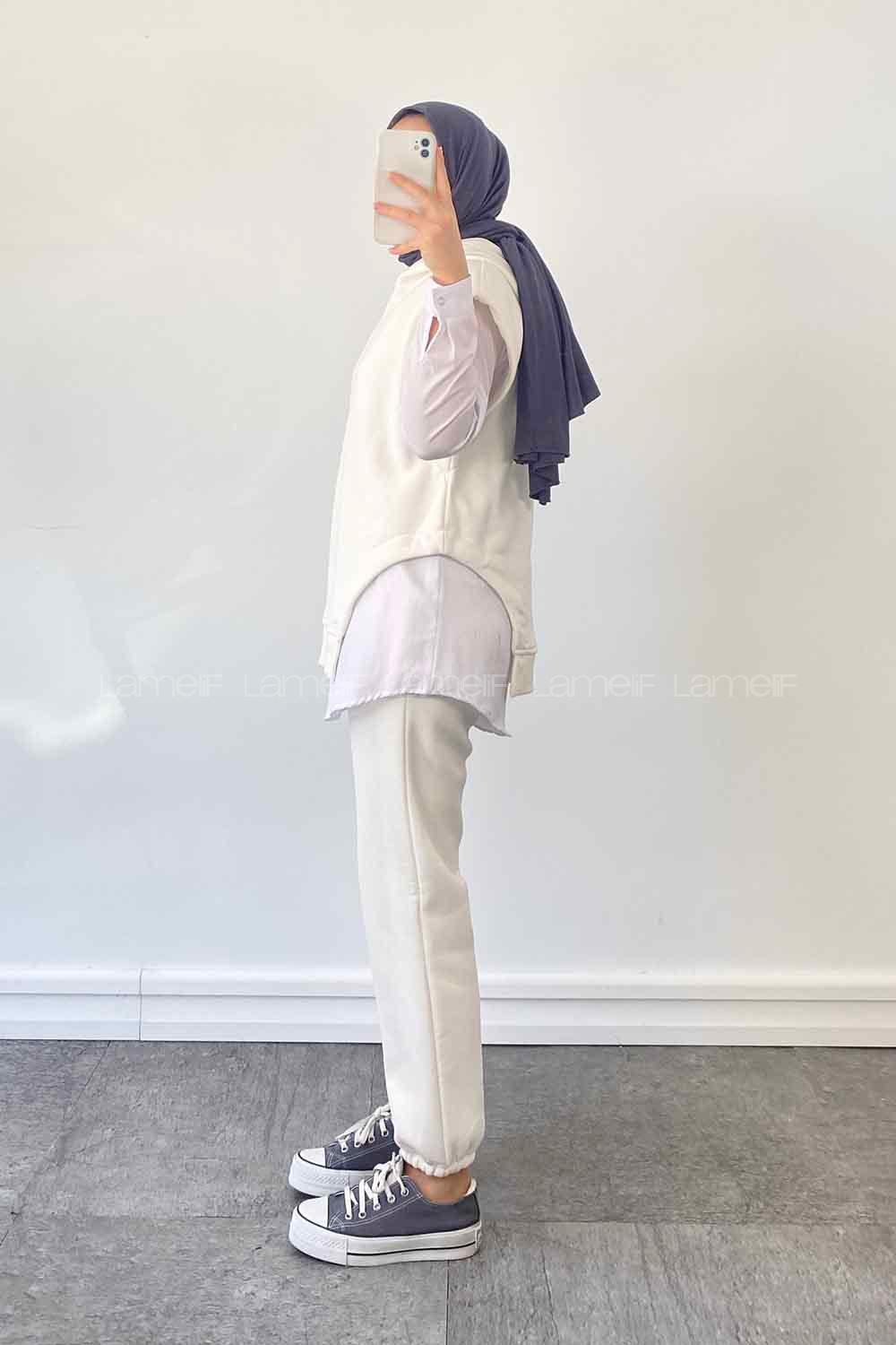 White Hood Neck Zero Arm Cotton Fabric Elastic Trousers Comfortable Suit