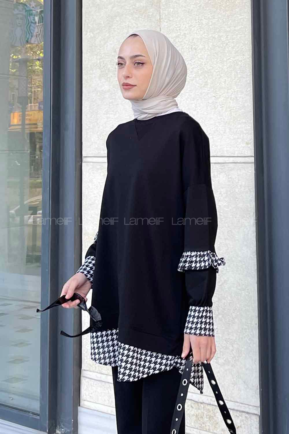 Black Medium Crew Neck Cotton Fabric Unprinted Tunic