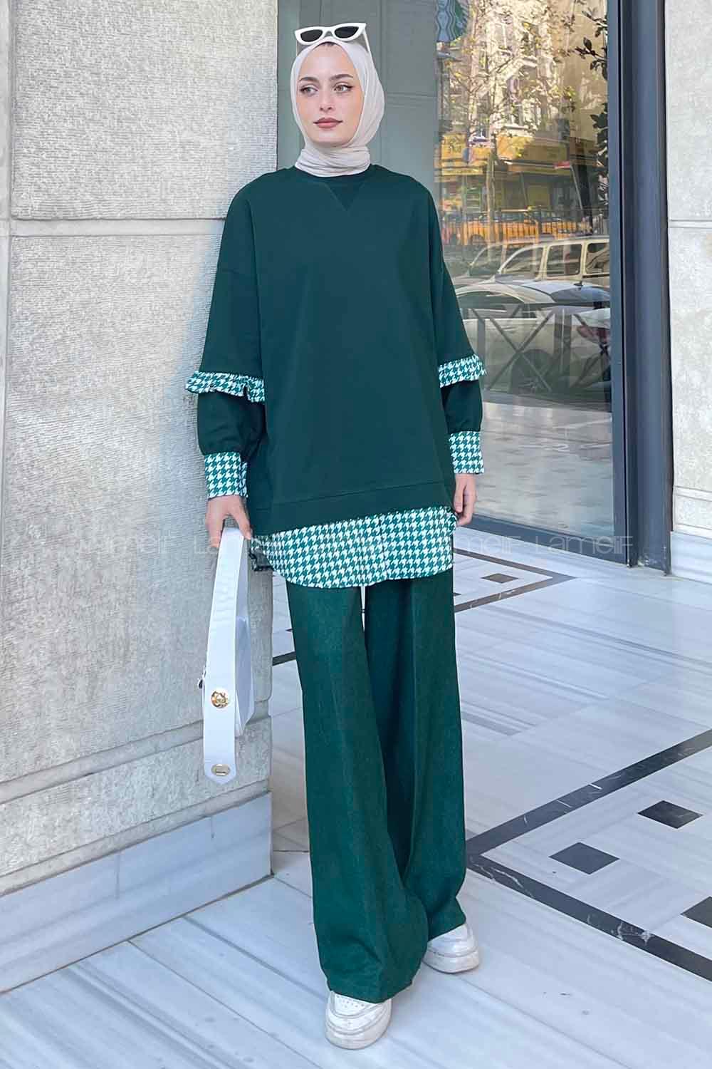 Emerald Green Medium Crew Neck Cotton Fabric Unprinted Tunic