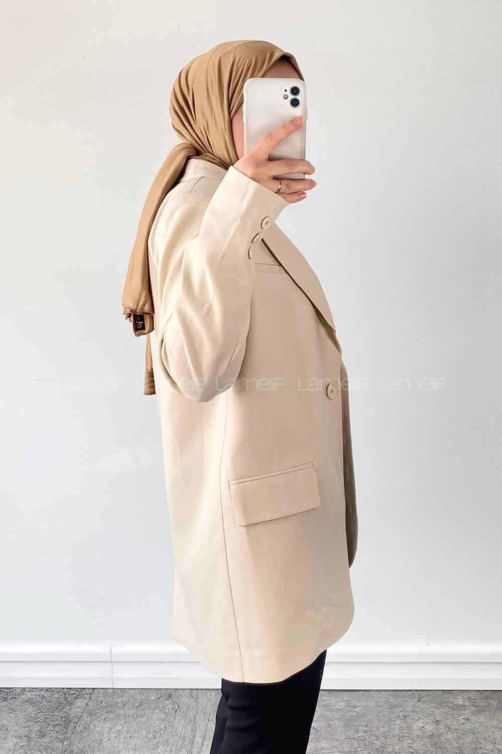 Cream Lower V Neck Long Arm Cotton Fabric Jacket