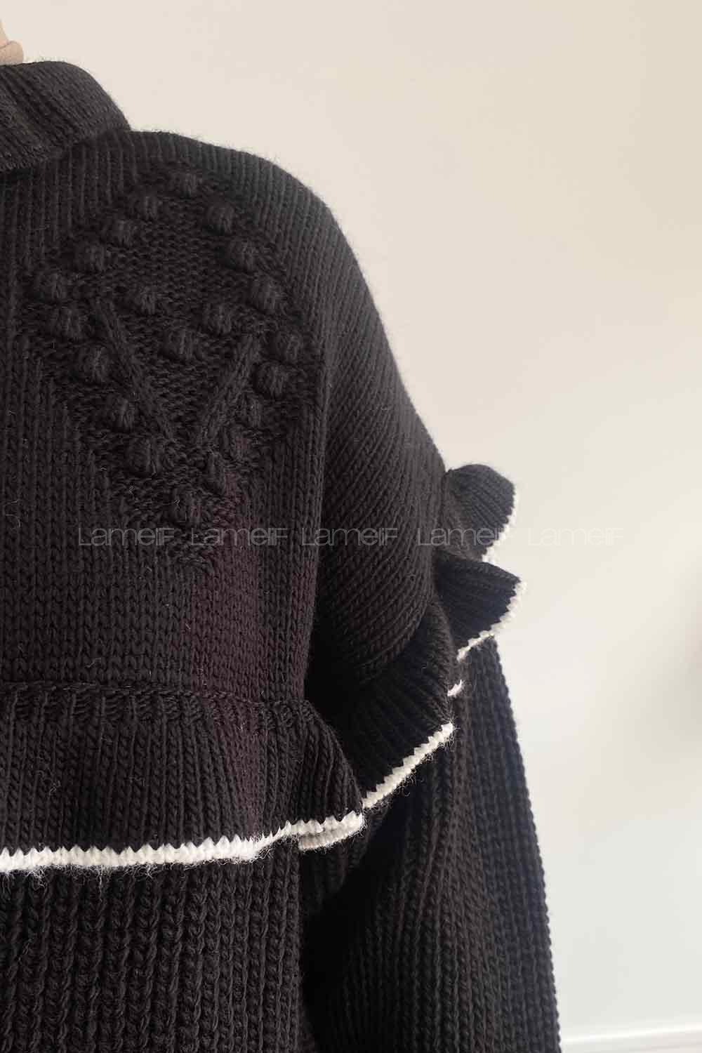 Black Turtle Neck Long Arm Jumper