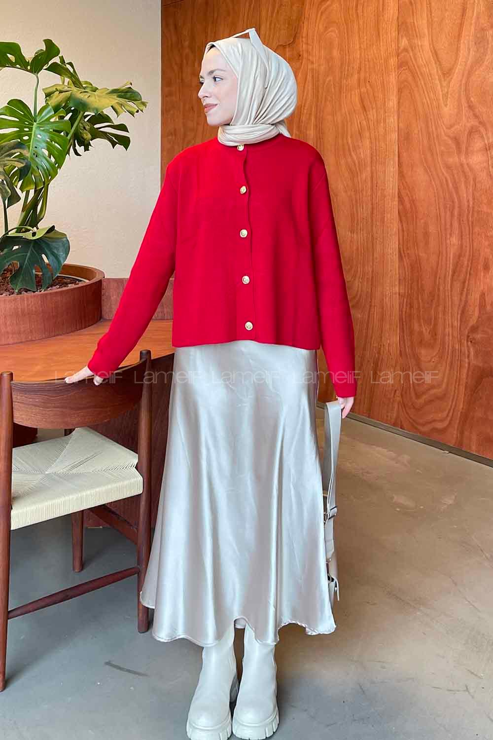 Lamelif Gold Düğmeli Kısa Hırka  Kırmızı