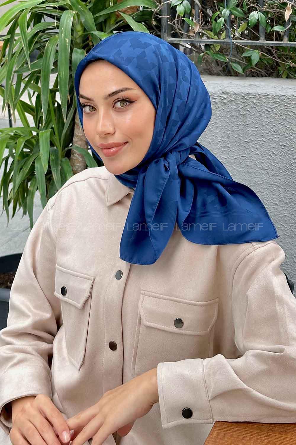 Lamelif Kazayağı Desen Jakar Eşarp Gece Mavisi