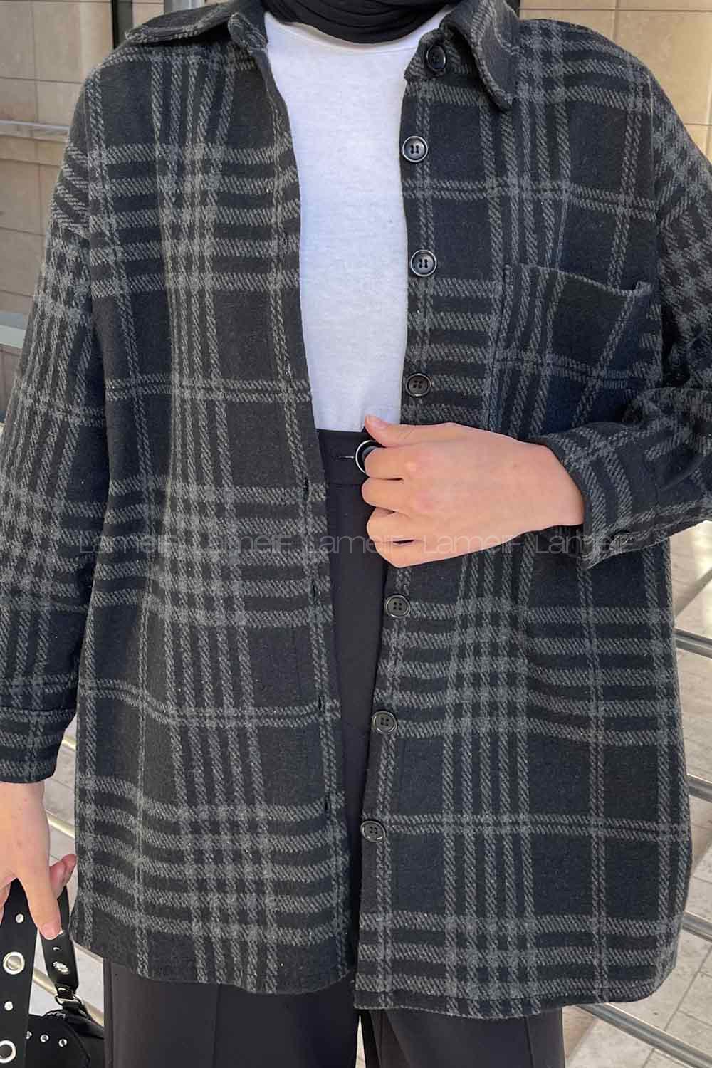 Black Shirt Collar Long Arm Cotton Fabric Printed Shirt