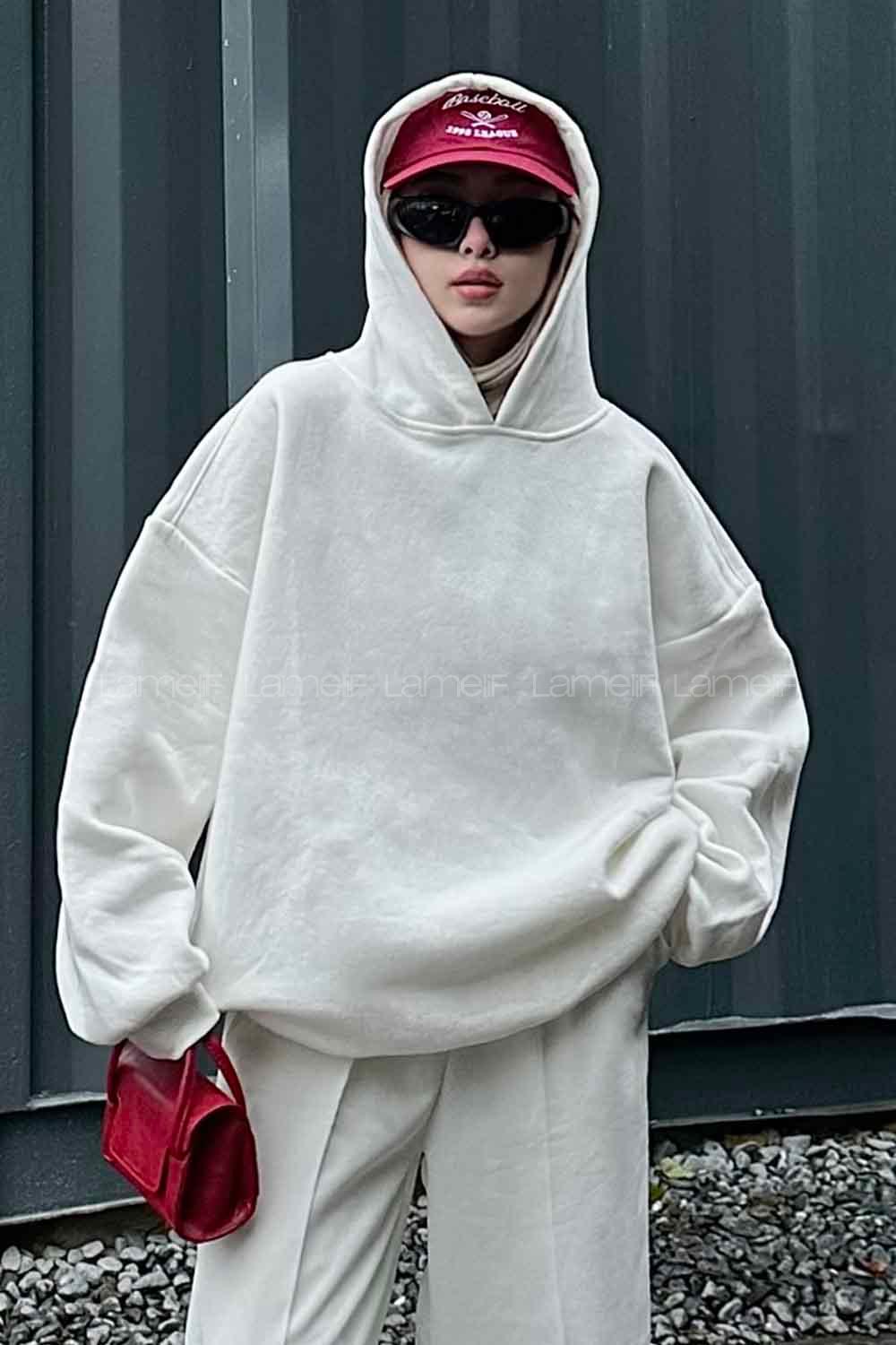 Lamelif Kapüşonlu Salaş Sweatshirt Beyaz