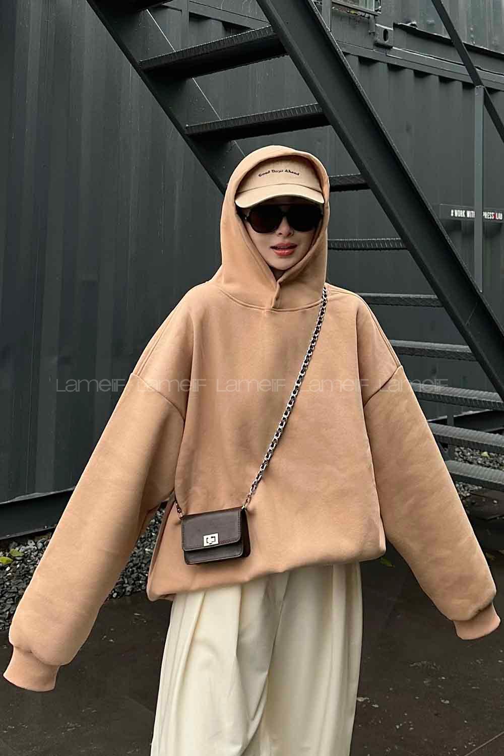 Lamelif Kapüşonlu Salaş Sweatshirt Sütlü Kahve