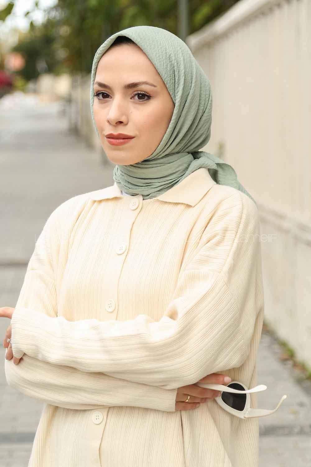 Pastel Green Cotton Fabric Straight Shawl