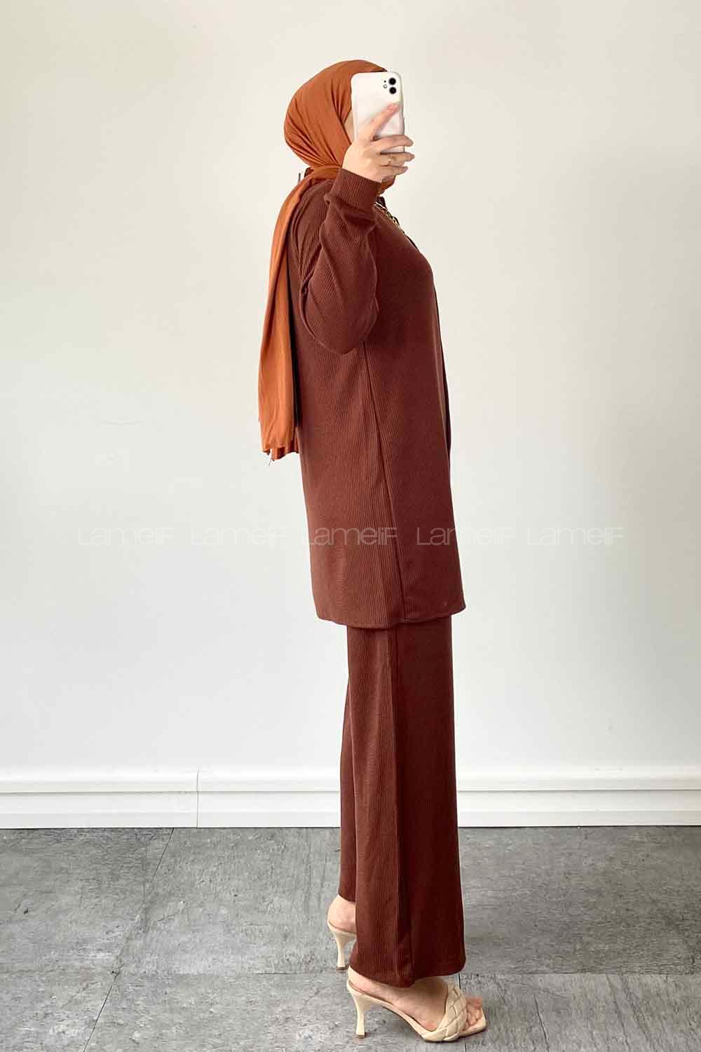 Bitter Brown Shirt Collar Long Arm With Necklace Cotton Cotton Fabric Comfortable Suit