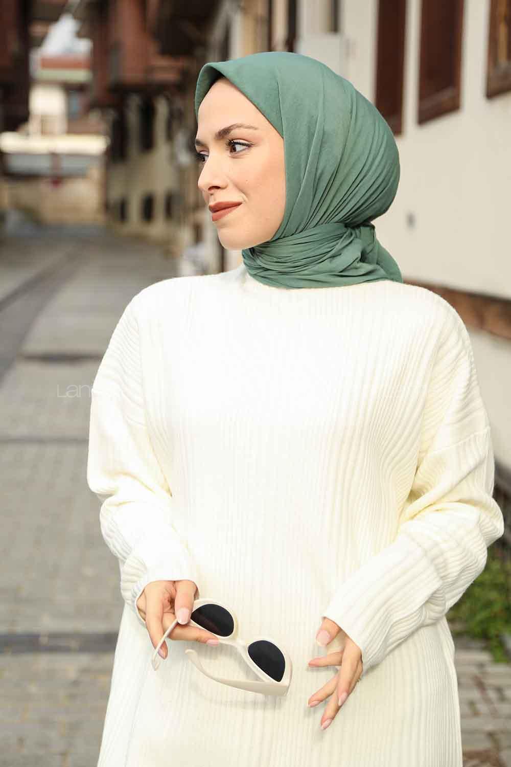 Plum Green Cotton Fabric Straight Scarf