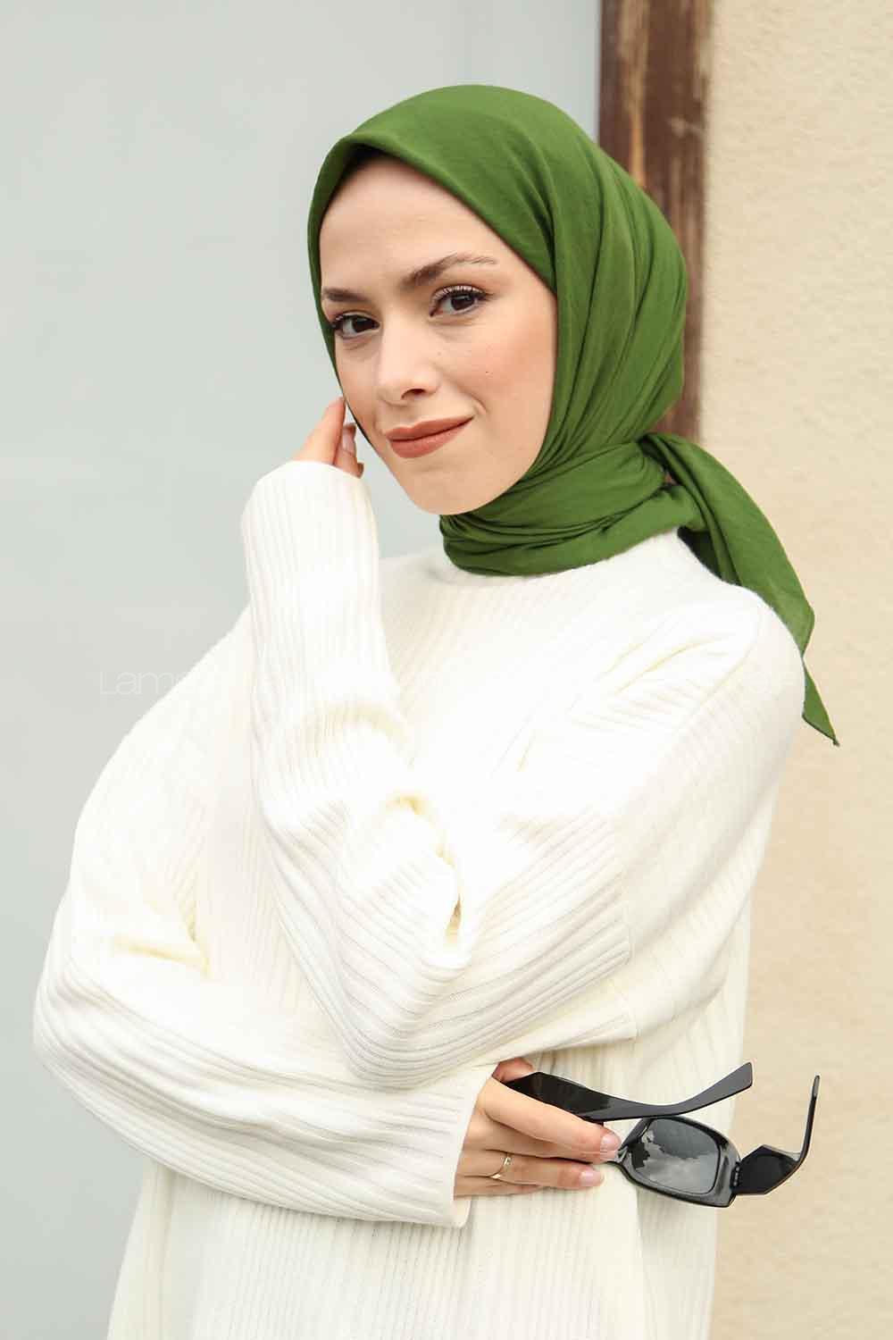 Nefti Green Cotton Fabric Straight Scarf