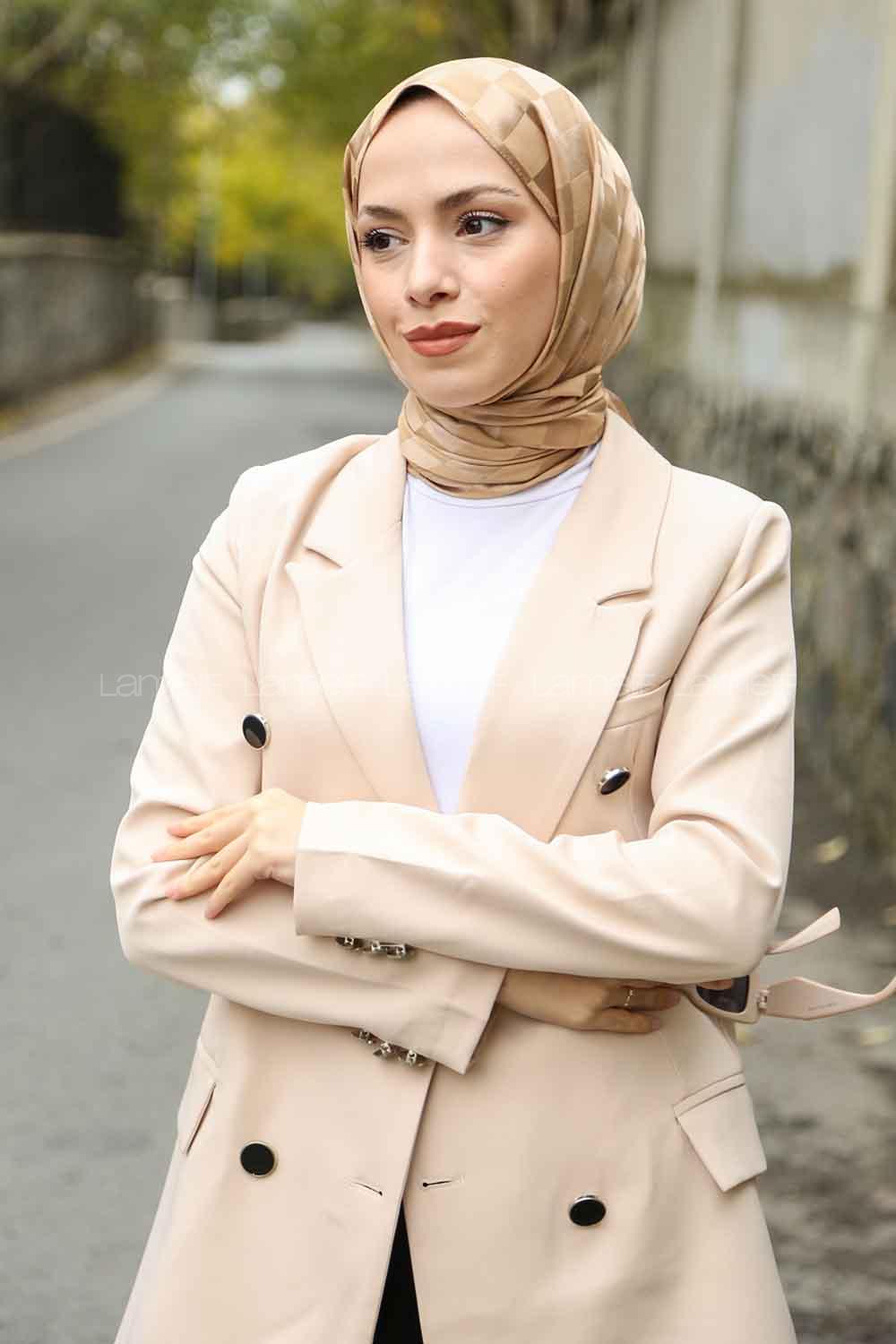 Lamelif Dama Desen Jakar Şal Camel