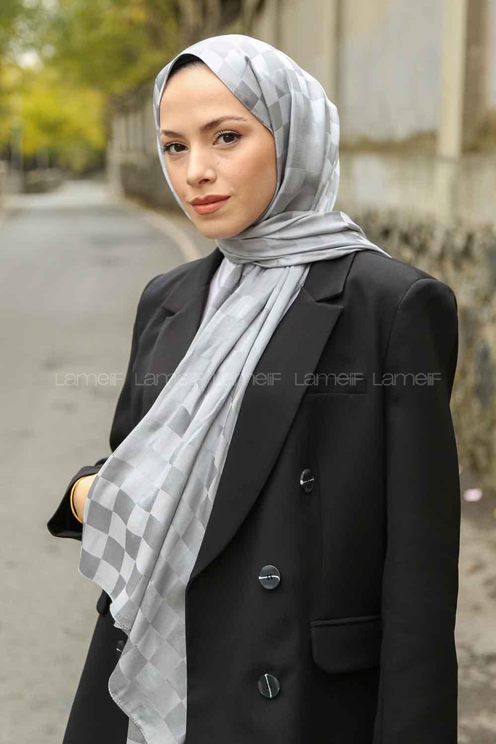 Lamelif Dama Desen Jakar Şal Gri