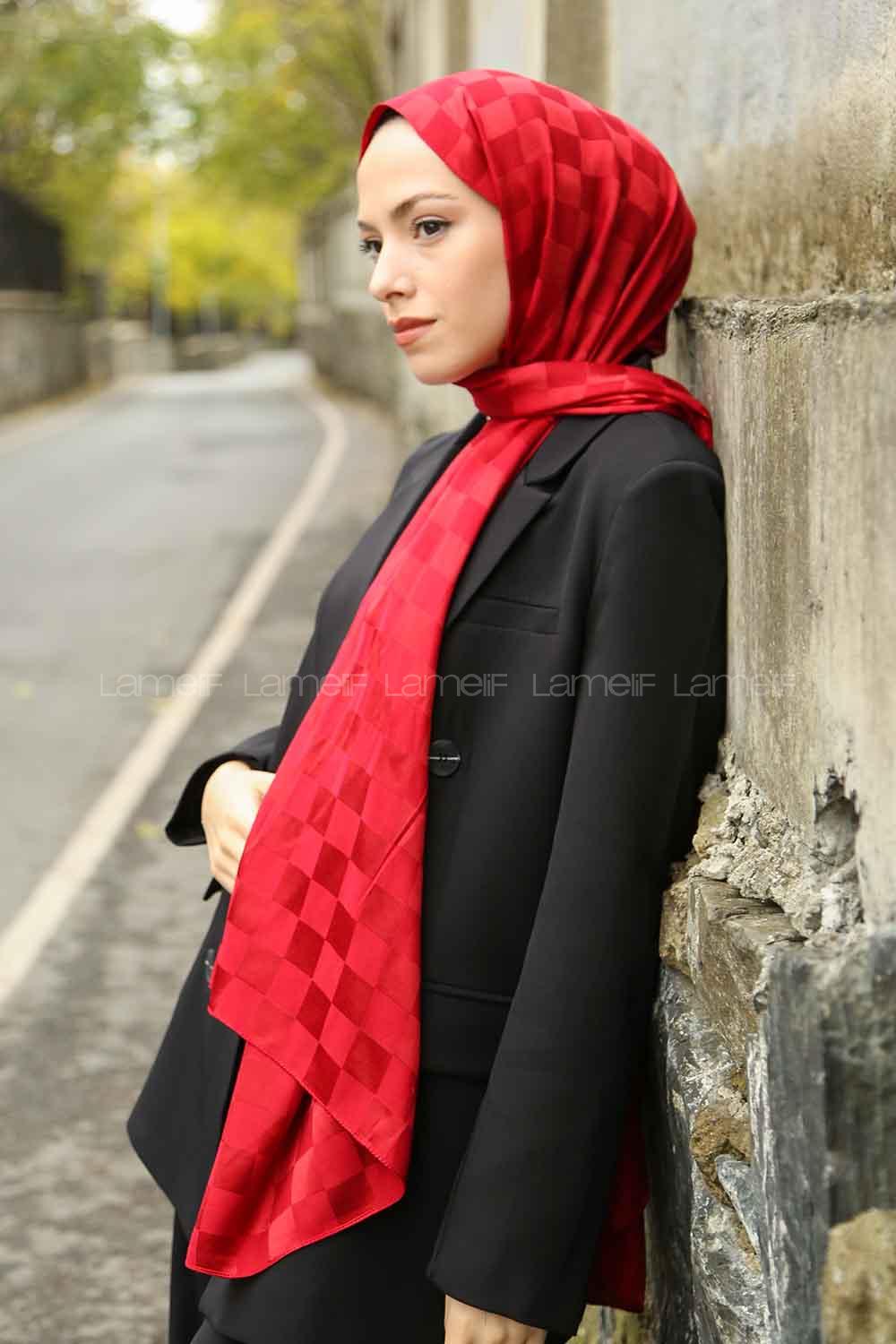 Lamelif Dama Desen Jakar Şal Kırmızı