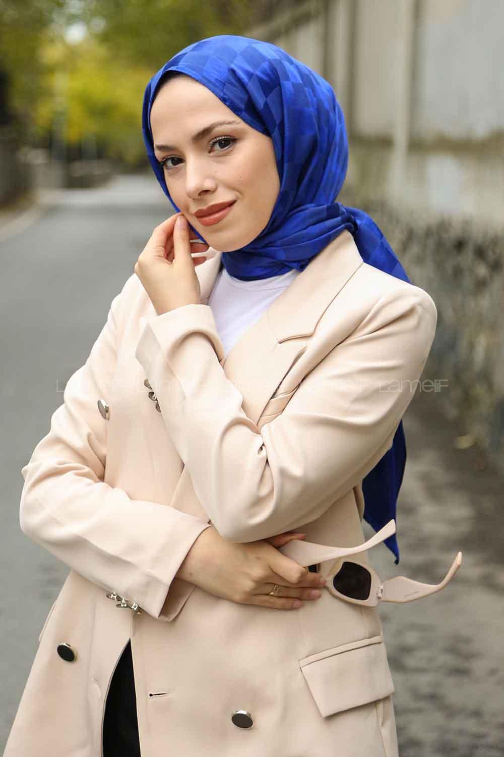 Saxe Viscose Fabric Printed Shawl