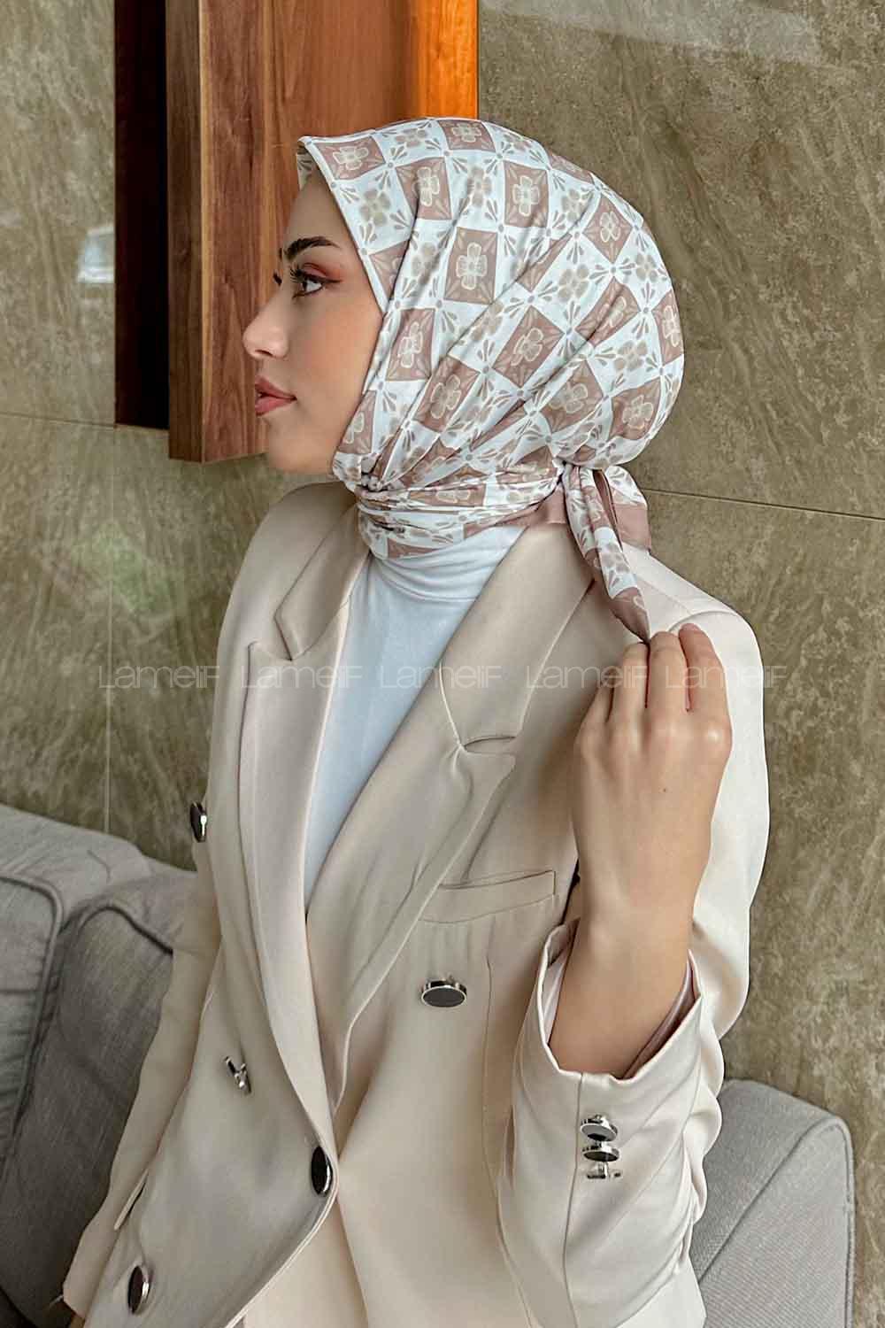 Lamelif Etnik Çiçek Desen Soft Eşarp Serisi Ekru-Sütlü Kahve