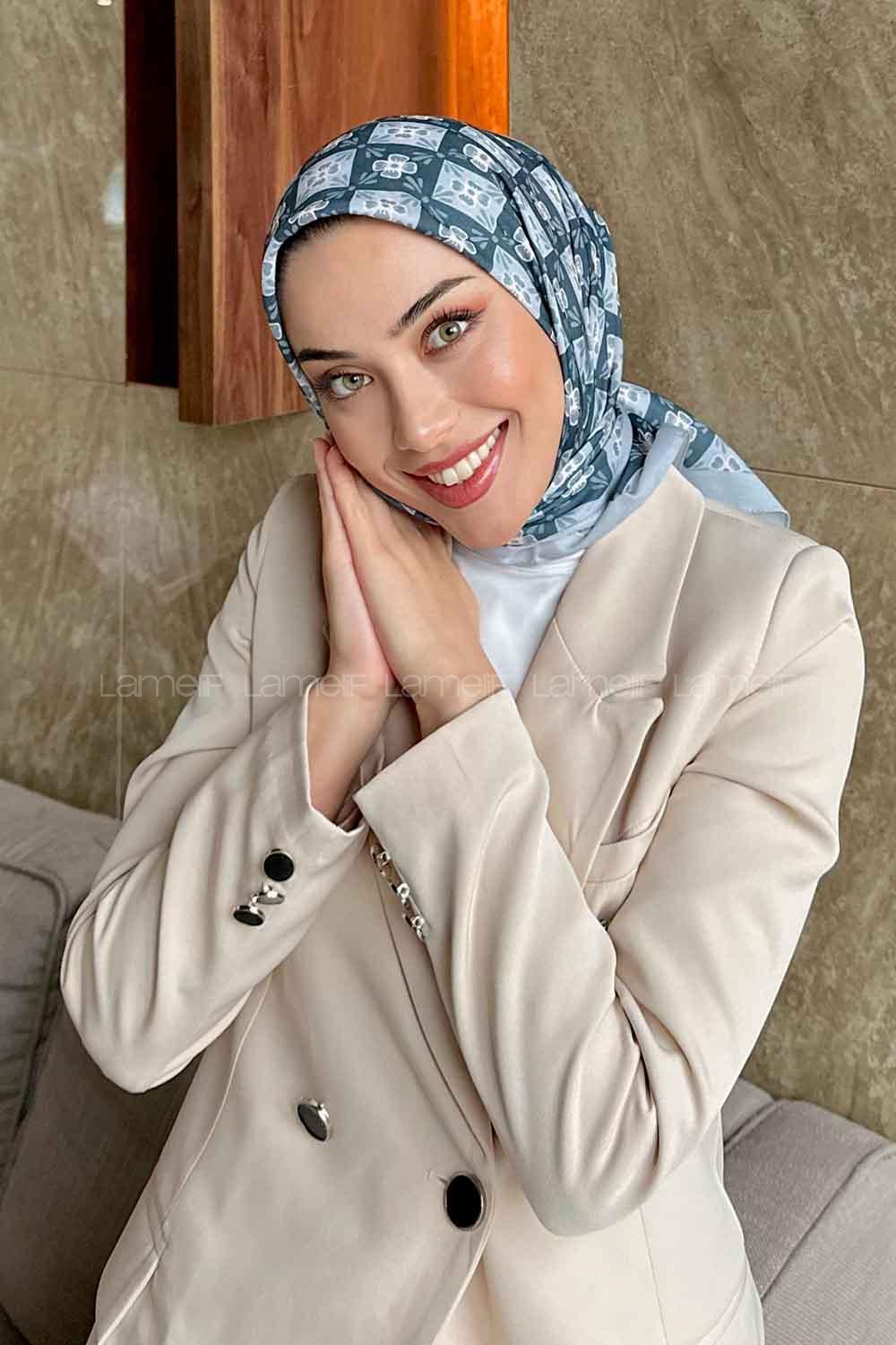 Lamelif Etnik Çiçek Desen Soft Eşarp Serisi Siyah-Gri