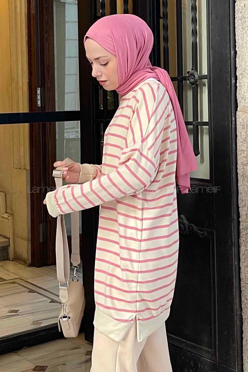 Light Pink Crew Neck Long Arm Printed Sweatshirt