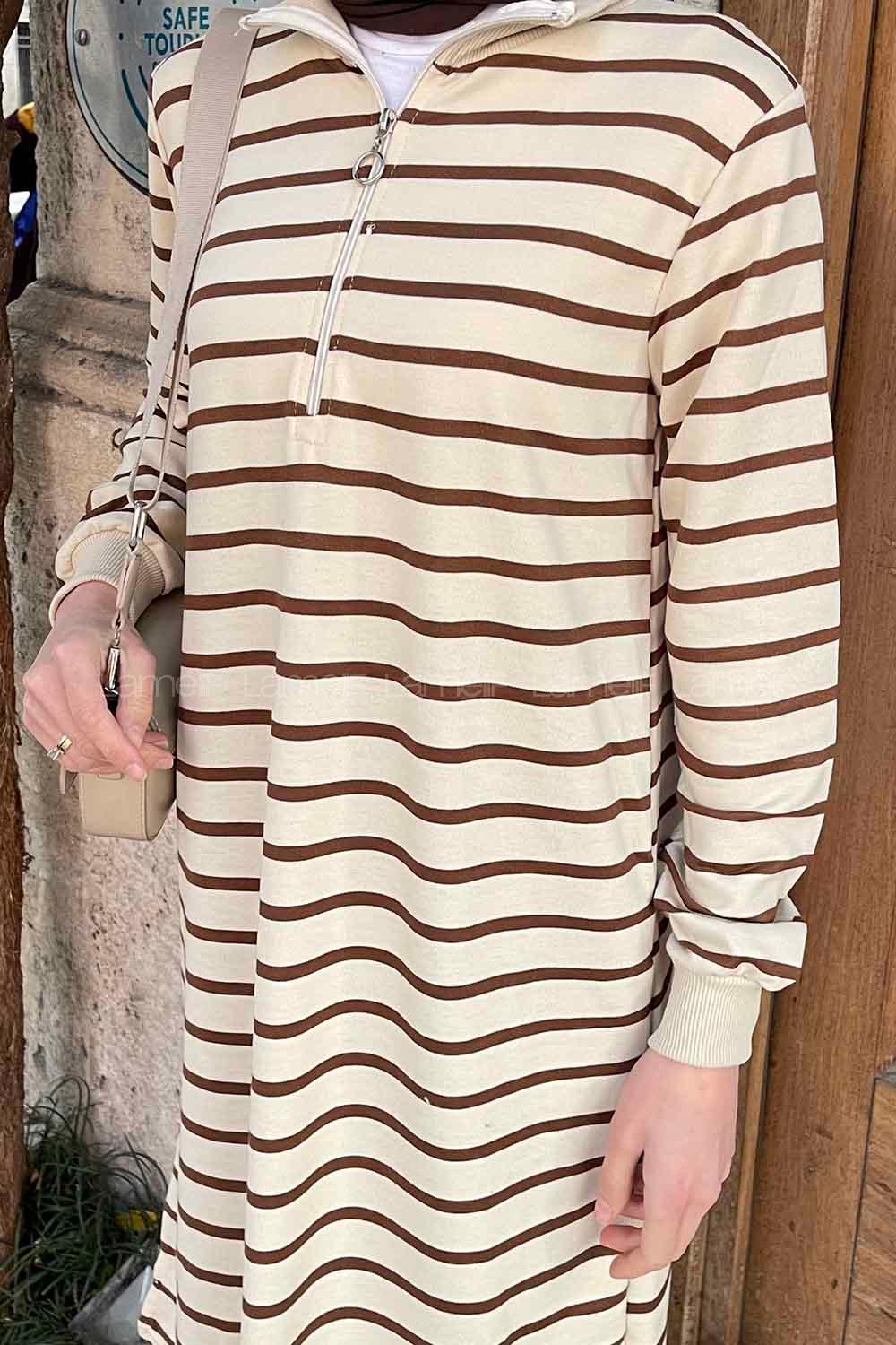 Bitter Brown Choker Neck Two Threads Tunic