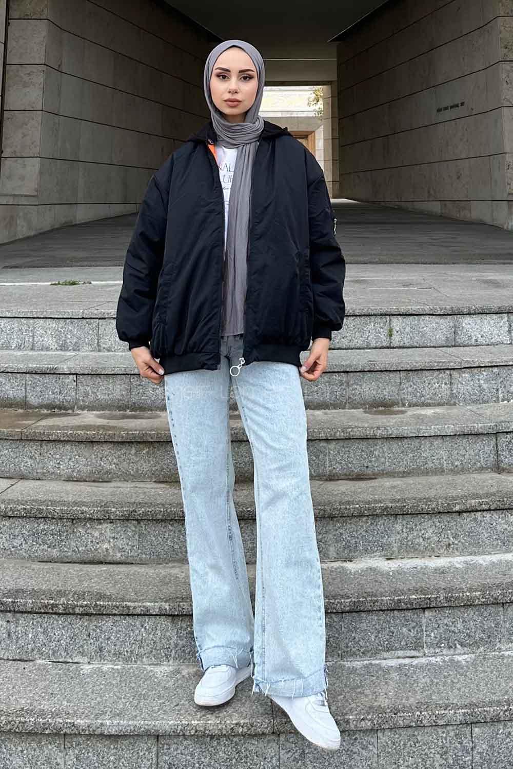 Black Zippered Neck Long Arm Coat