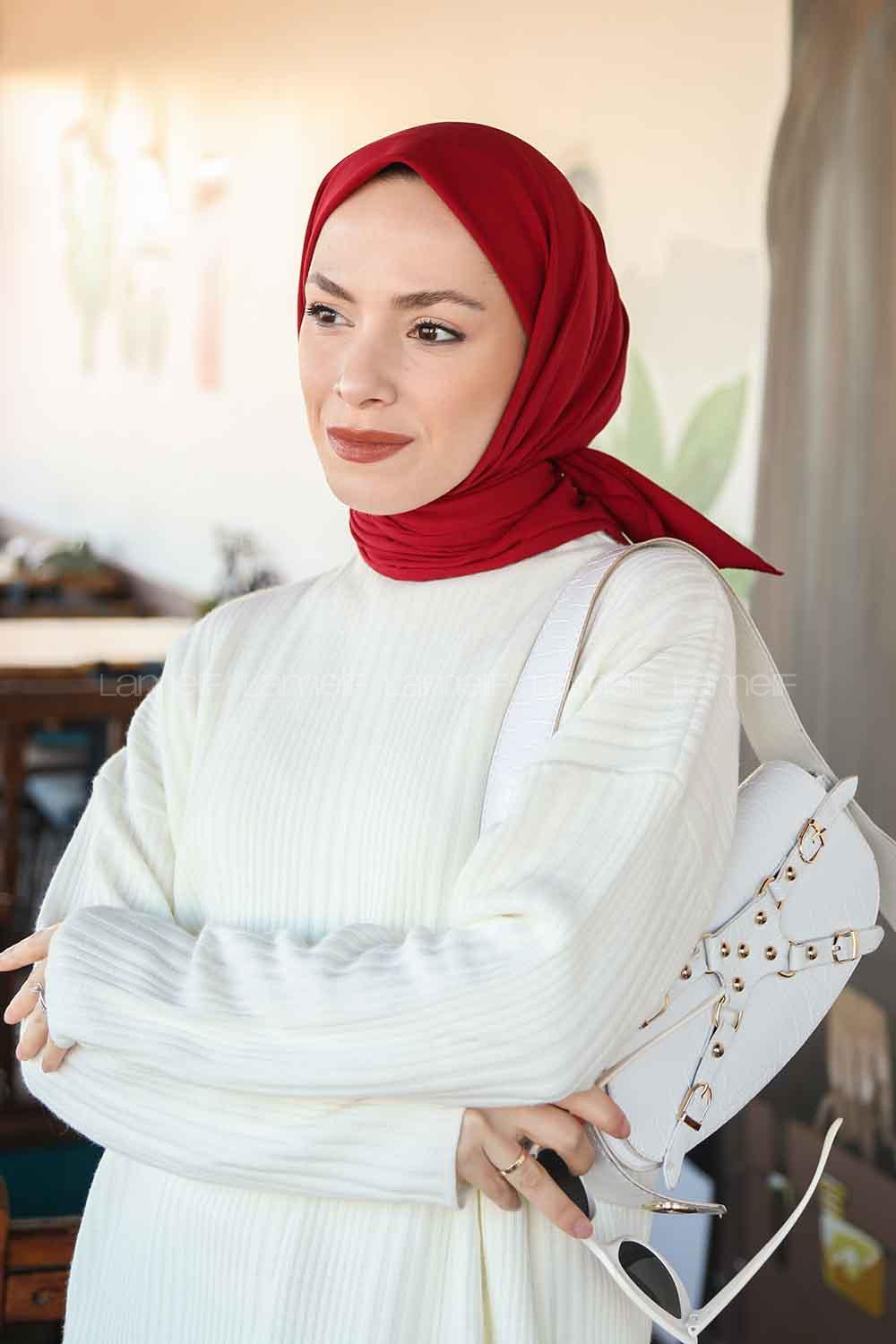 Sour Cherry Wool Printed Scarf