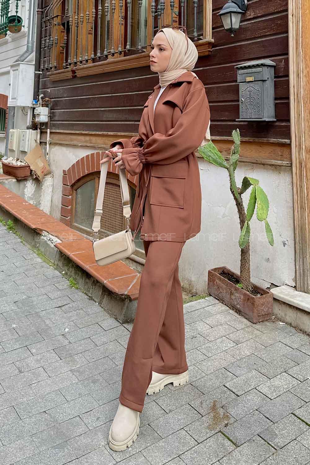 Brown Shirt Collar Long Arm Cotton Fabric Parachute Fabric Comfortable Suit
