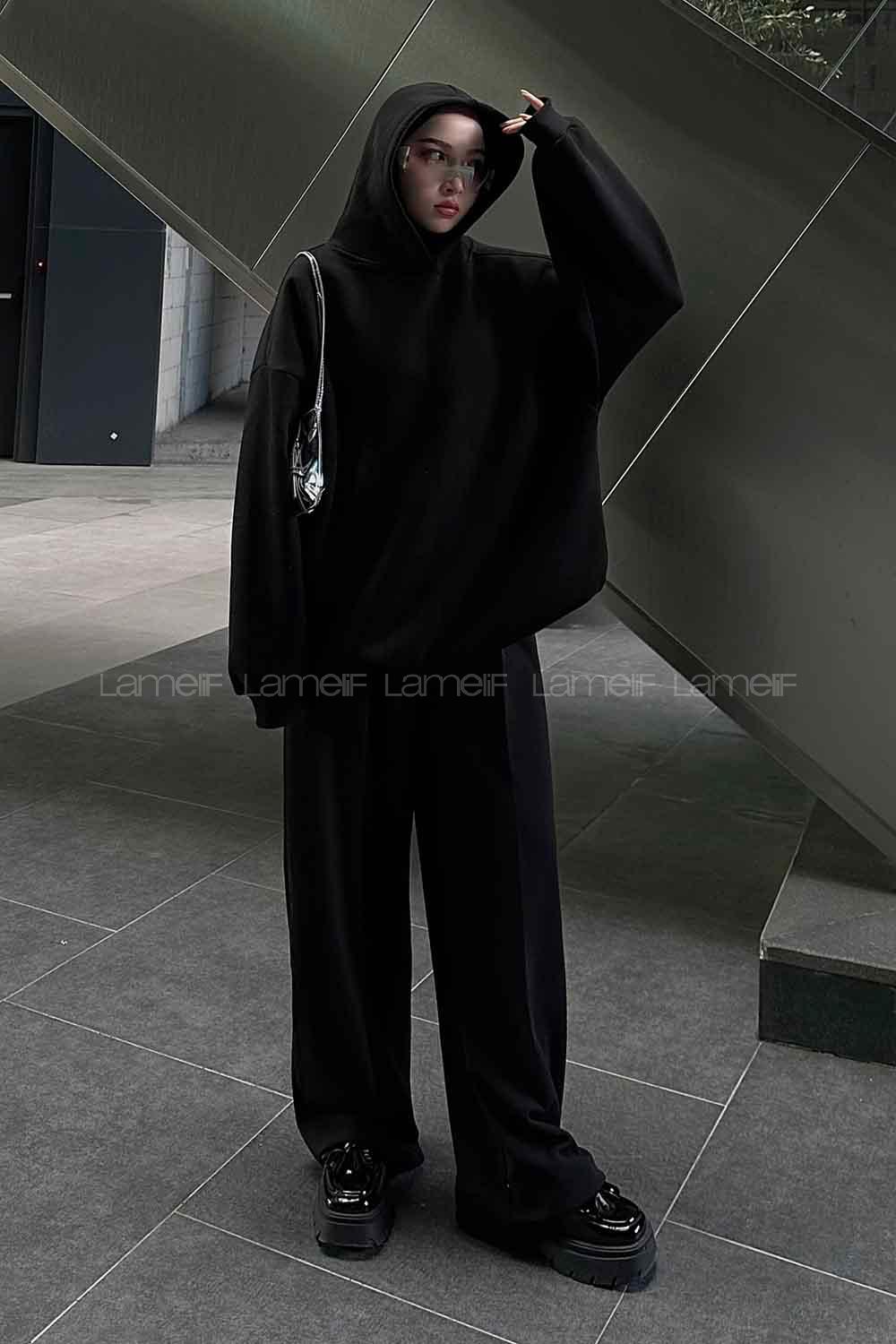 Lamelif Kapüşonlu Salaş Sweatshirt Siyah