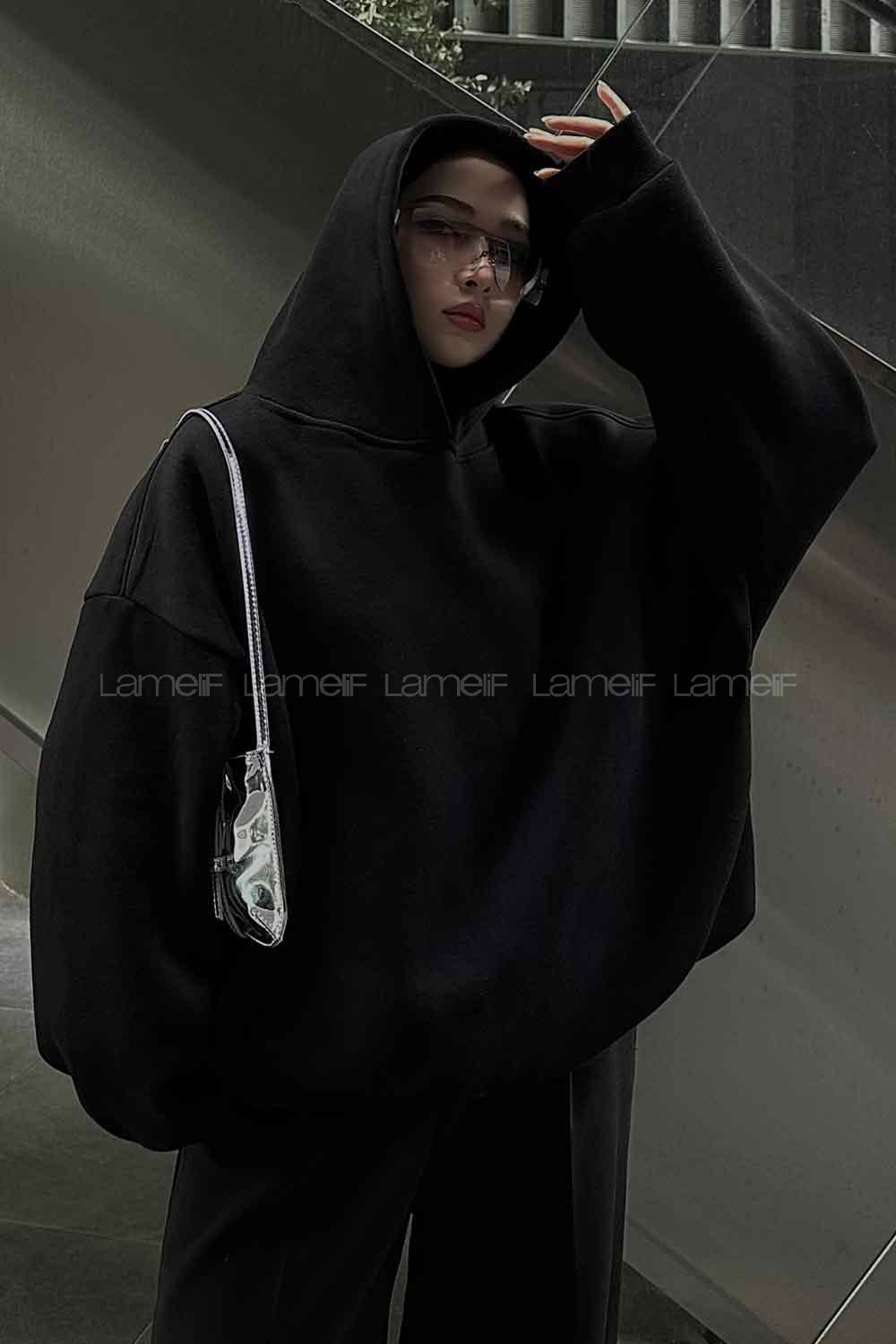 Lamelif Kapüşonlu Salaş Sweatshirt Siyah