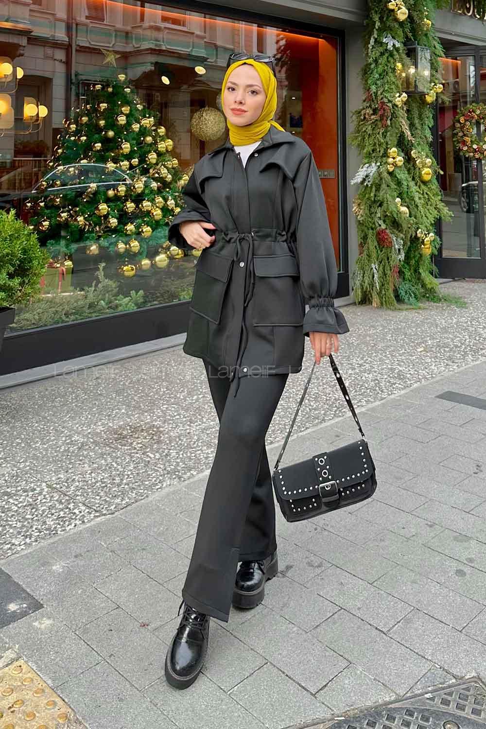 Black Shirt Collar Long Arm Cotton Fabric Parachute Fabric Comfortable Suit