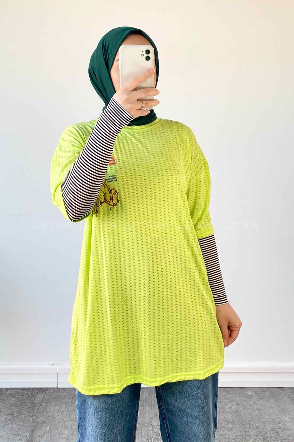 Neon Green Crew Neck Short Arm Combed Fabric Printed T-shirt