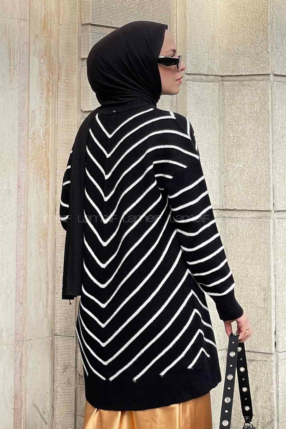 Lamelif Zikzak Desenli Yumoş Tunik Siyah