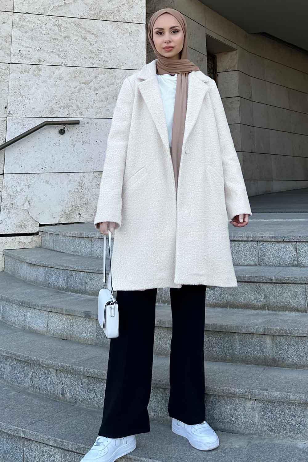 Ecru Lower V Neck Long Arm Wool Coat