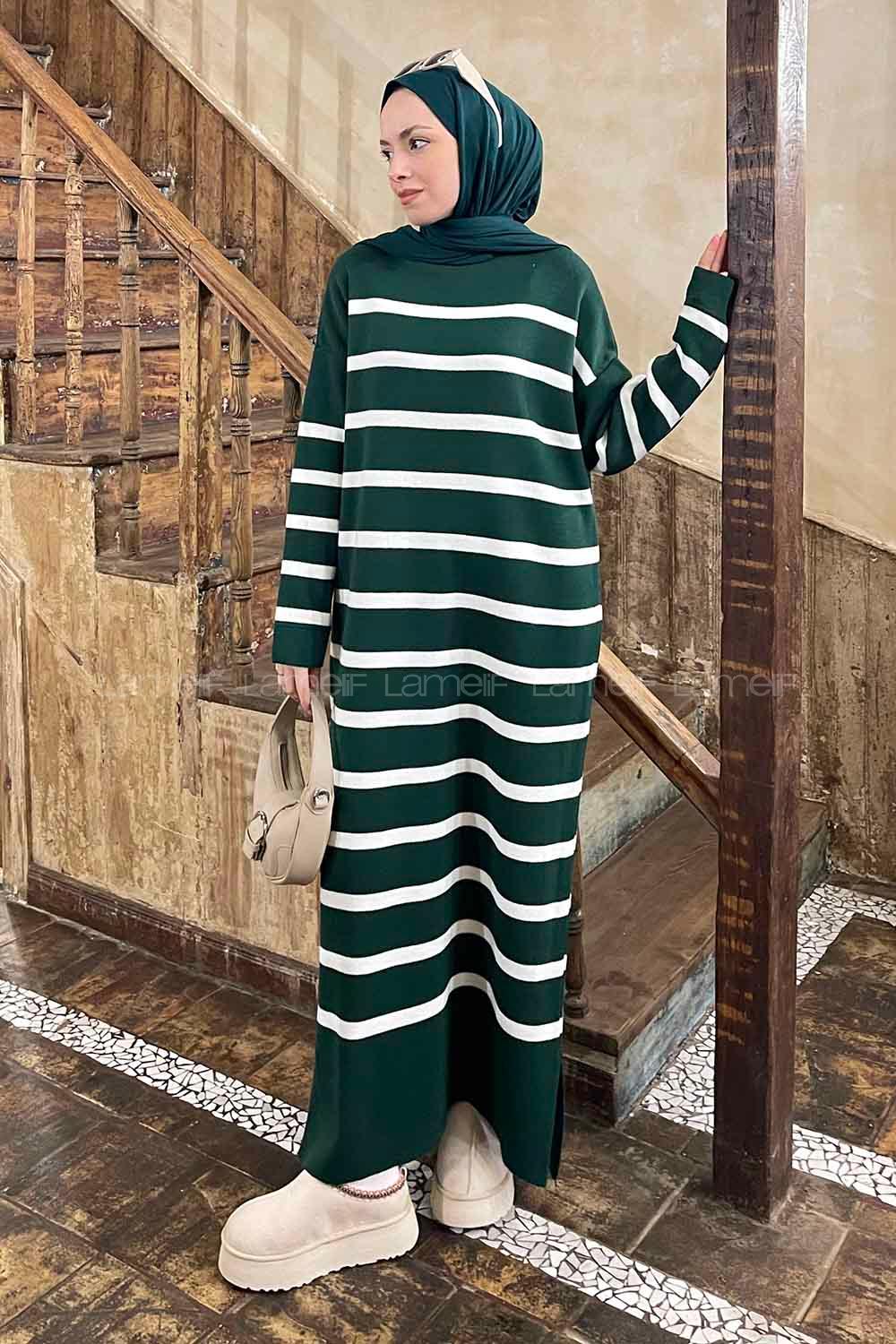 Lamelif Çizgi Detaylı Triko Elbise Zümrüt