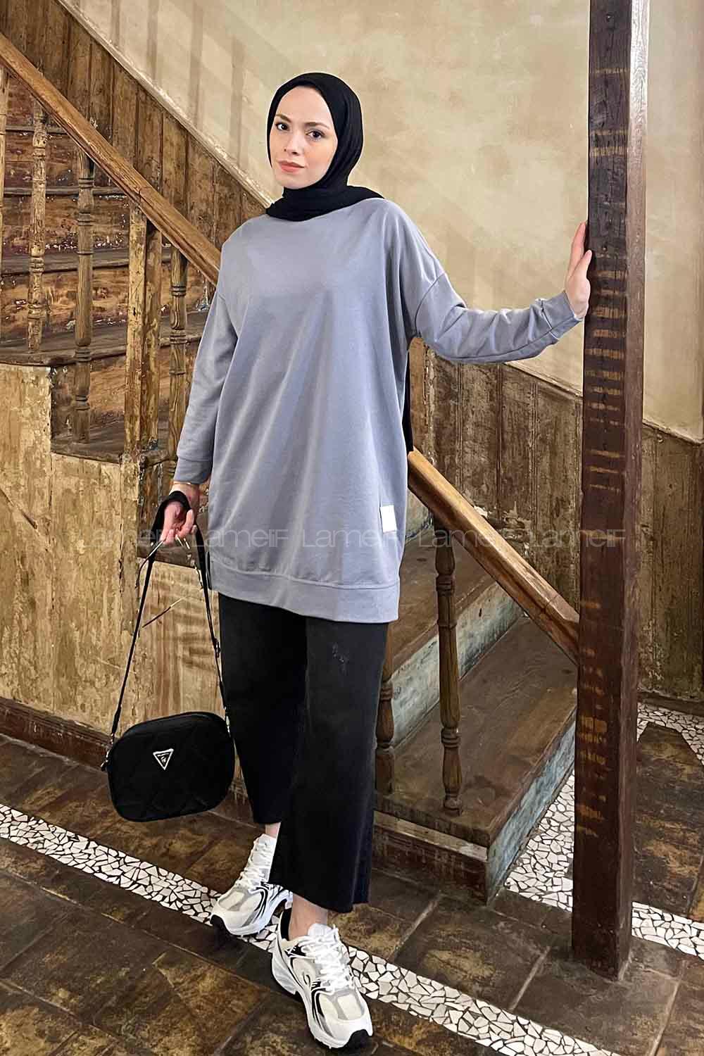 Lamelif Bisiklet Yaka Arma Detaylı Tunik Füme