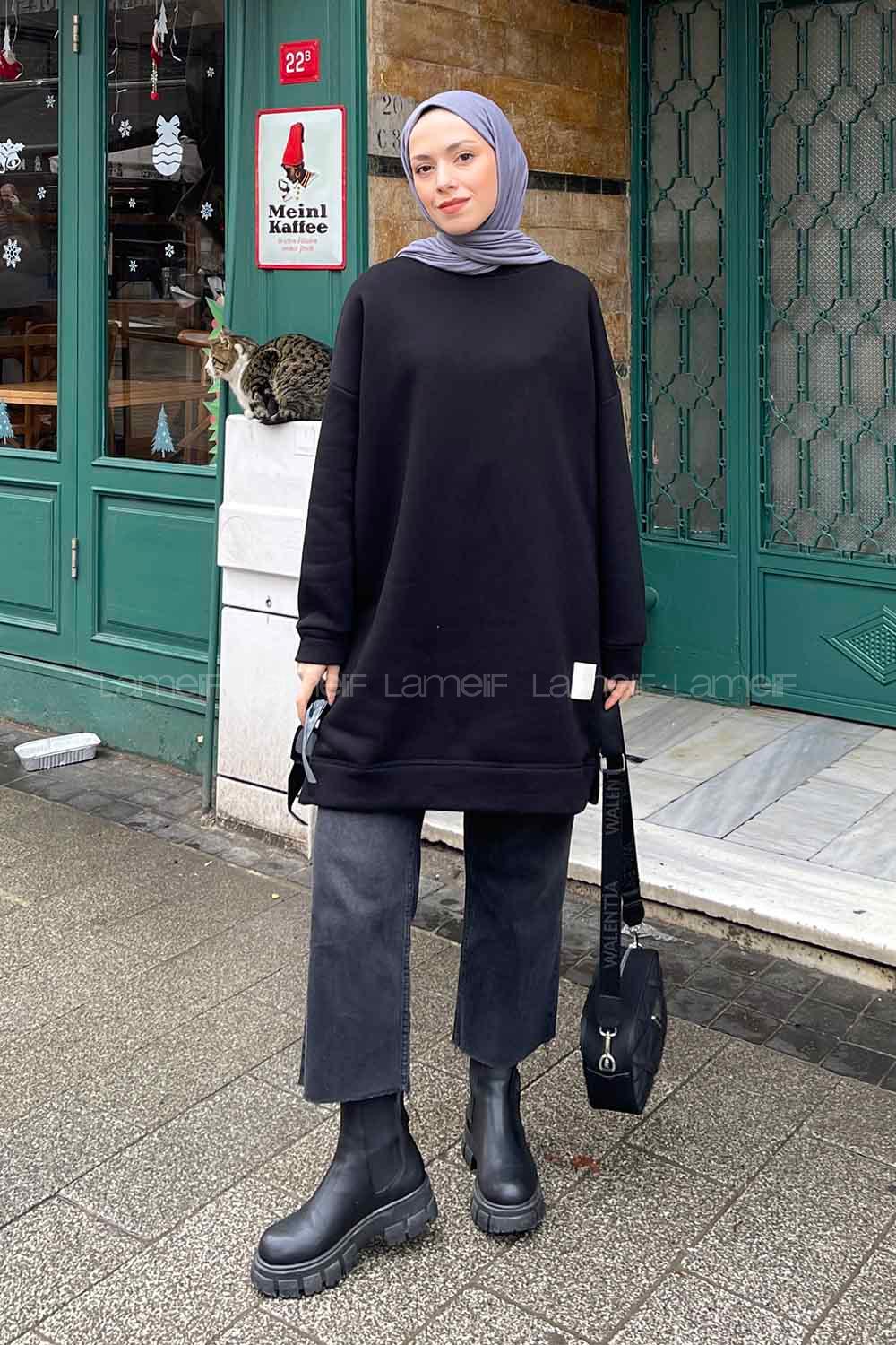 Lamelif Bisiklet Yaka Arma Detaylı Üç İplik Tunik Siyah