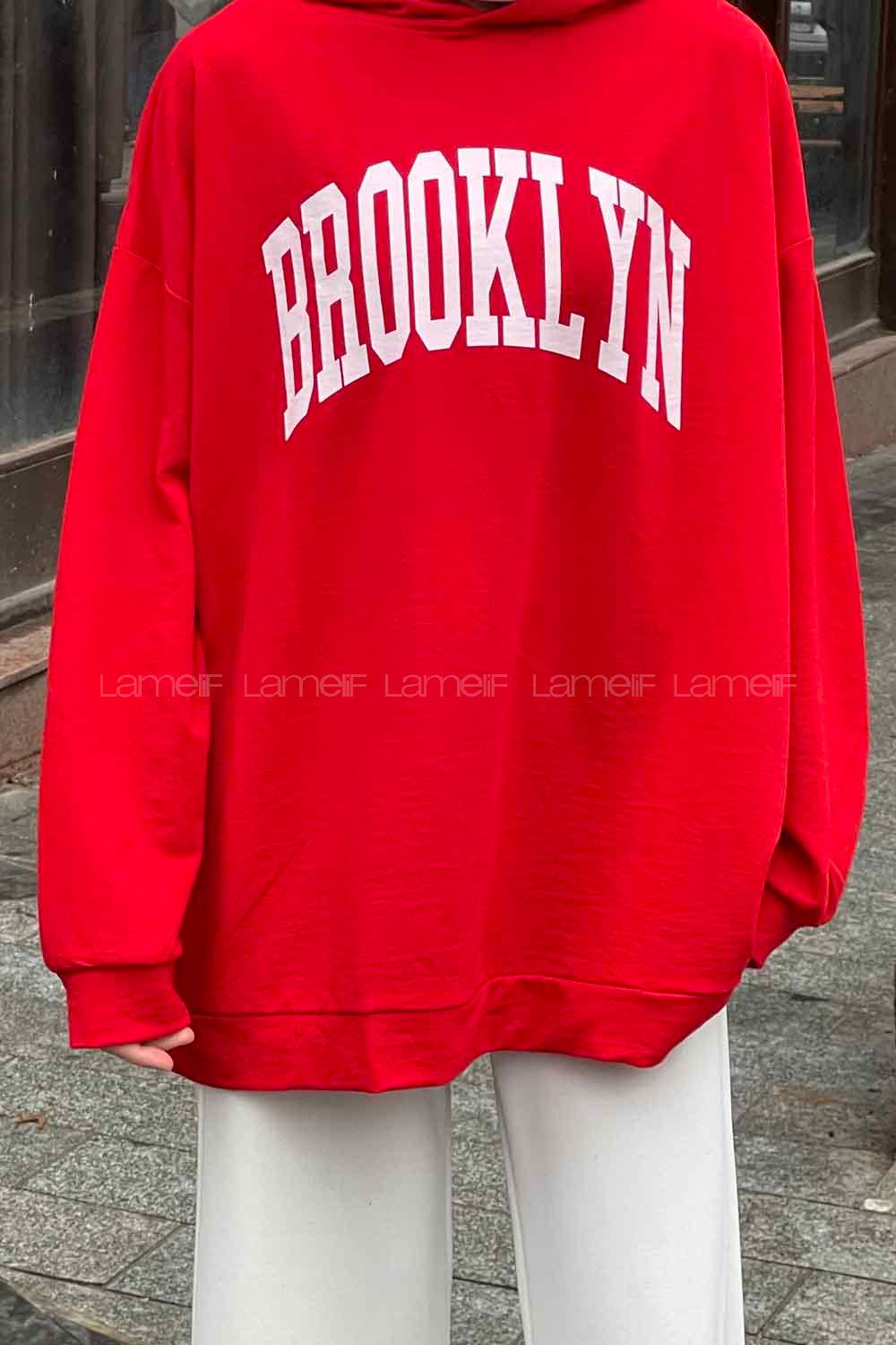 Lamelif Brooklyn Baskı Detaylı Kapüşonlu Sweatshirt Kırmızı